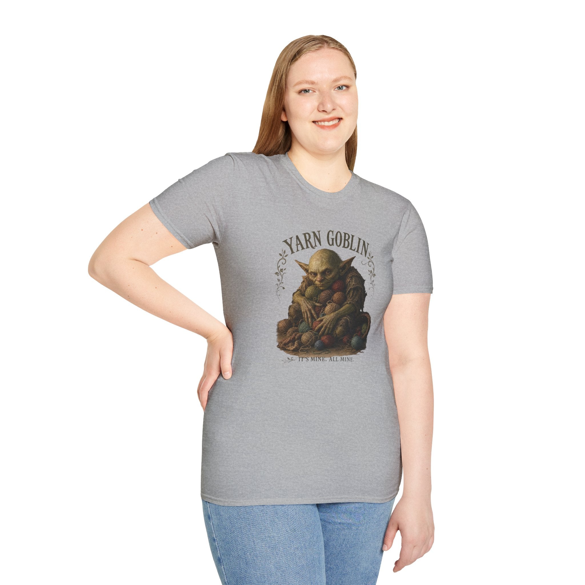 Yarn goblin king T-Shirt